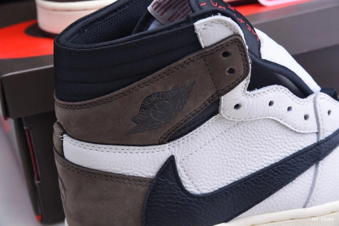 'TRAVIS HIGH CD4487-100 JORDAN TS - OG 1 SCOTT' AIR 2.0 SP 0824